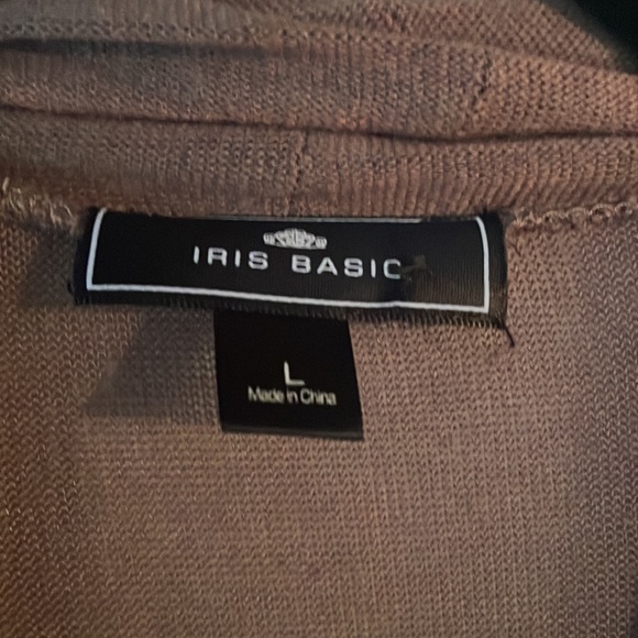 Iris basic cardigan , women’s lrg - Picture 4 of 8